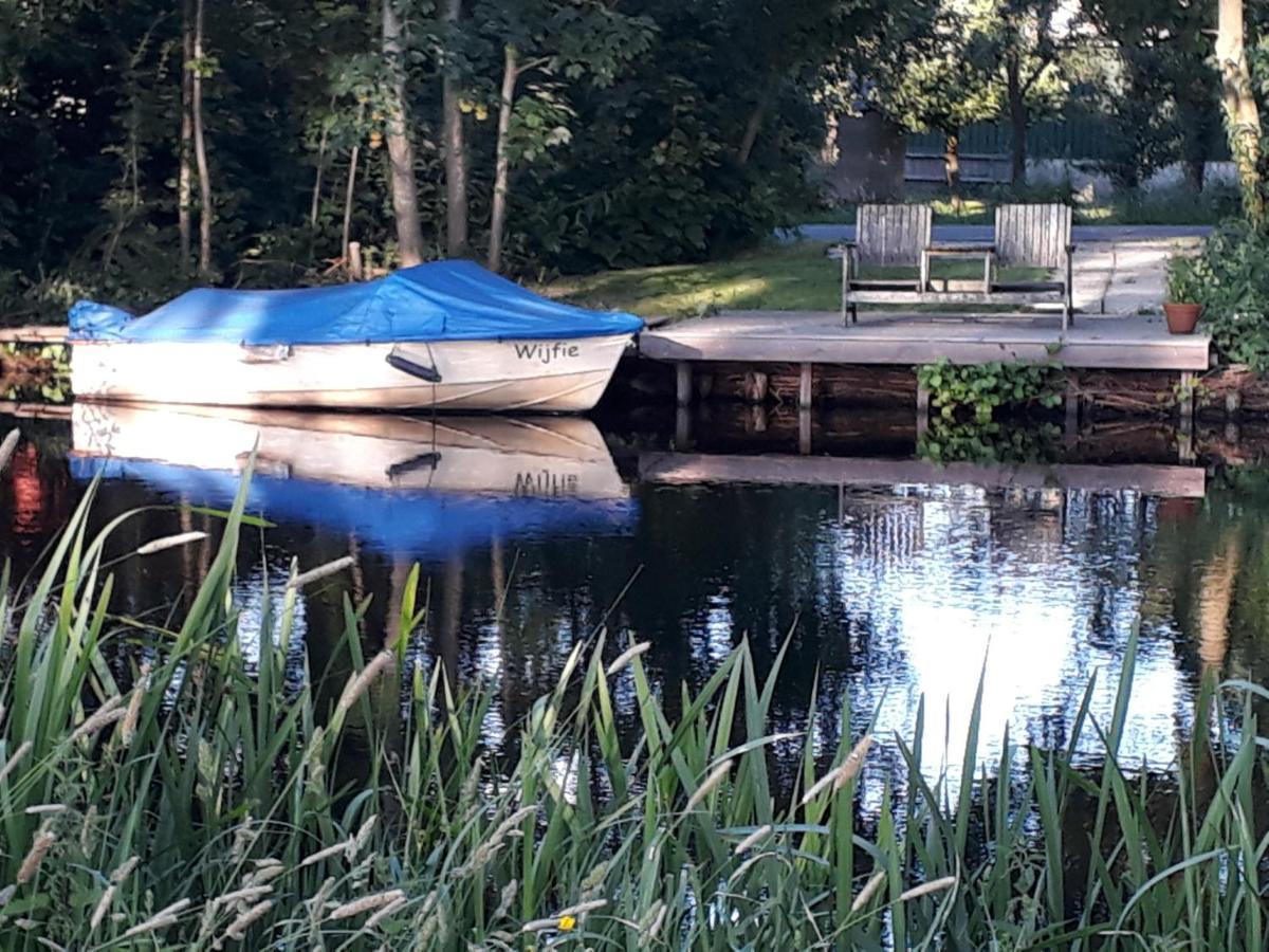 Het Kraaienbosch Bed & Breakfast Zegveld Luaran gambar